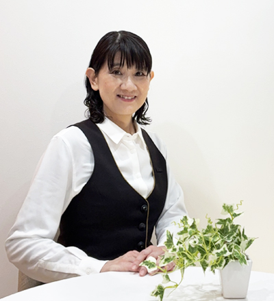 エコカナスタッフ紹介山根