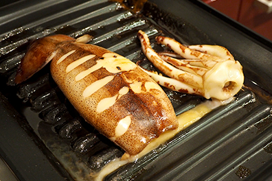 焼き上がったらイカ焼きの完成