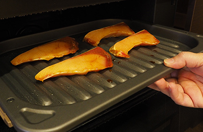 電子オーブンで作る赤飯とプリ照り焼き