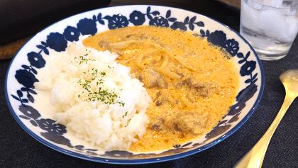 パロマフェイシスでビーフストロガノフ