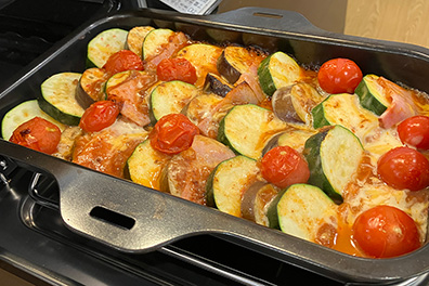 フェイシスグランドで夏野菜のミルフィーユチーズ焼き