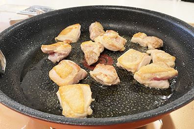 鶏とさつまいもの甘辛煮