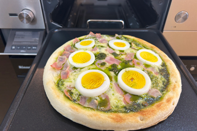 ビルトインガスコンロで作るピザ