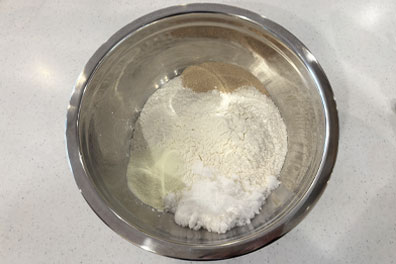 リンナイの電子コンベック「S15シリーズ」（RSR-S15E-ST）で作る「バターロール」