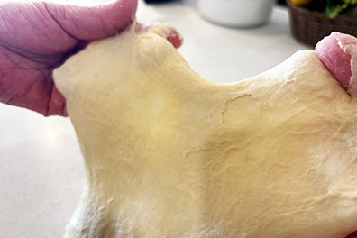 リンナイの電子コンベック「S15シリーズ」（RSR-S15E-ST）で作る「バターロール」