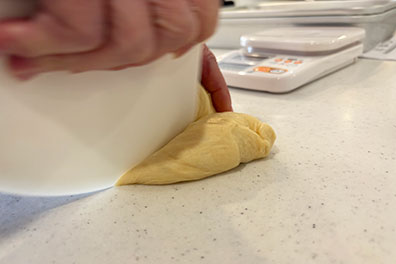 リンナイの電子コンベック「S15シリーズ」（RSR-S15E-ST）で作る「バターロール」