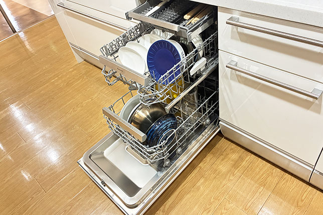 パナソニックフロントオープン食洗機NP-45EF1WPE