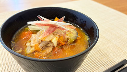 リンナイデリシアで夏野菜豚汁