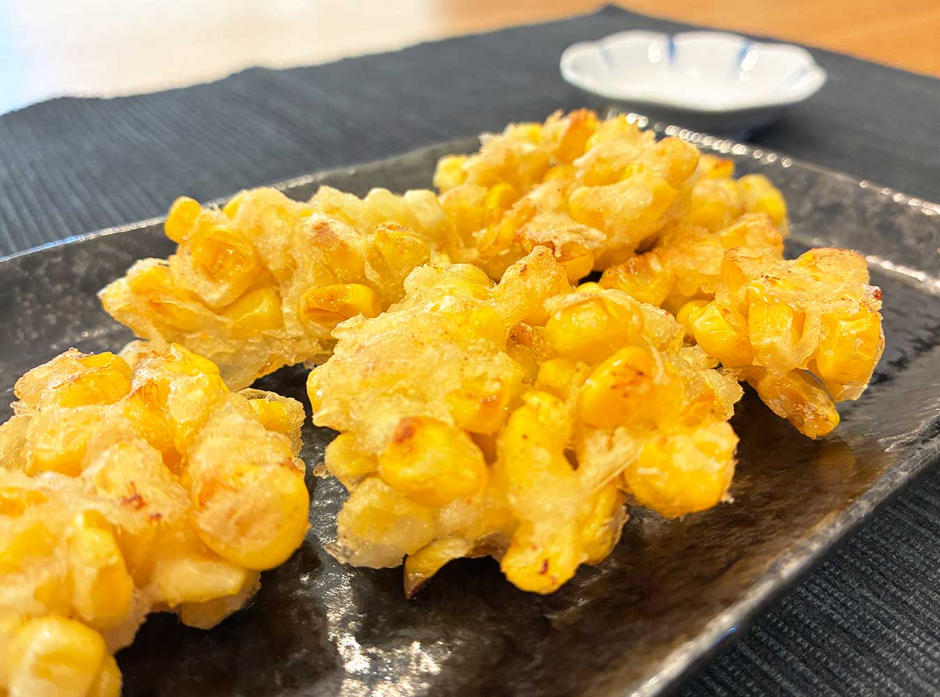 パロマウィズナで作るとうもろこしのかき揚げ