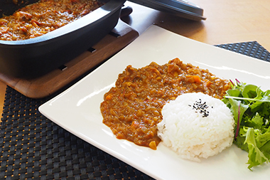 ザ・ココットの無水調理でトマトカレー